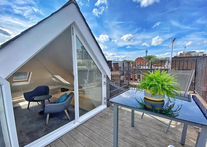 Soho Penthouse By Concept Apartments