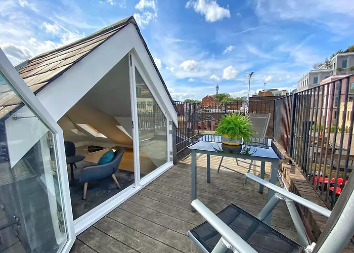 Soho Penthouse By Concept Apartments